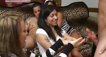 phim sex bạn học Latina hậu trường phim sex được thay thế bằng giới tính.