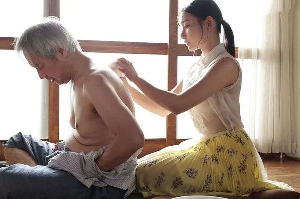 sex meng ruoyu Nàng dâu xinh đẹp về quê chăm sóc bố Người chồng nhưng bố đã thiếu thốn quá lâu